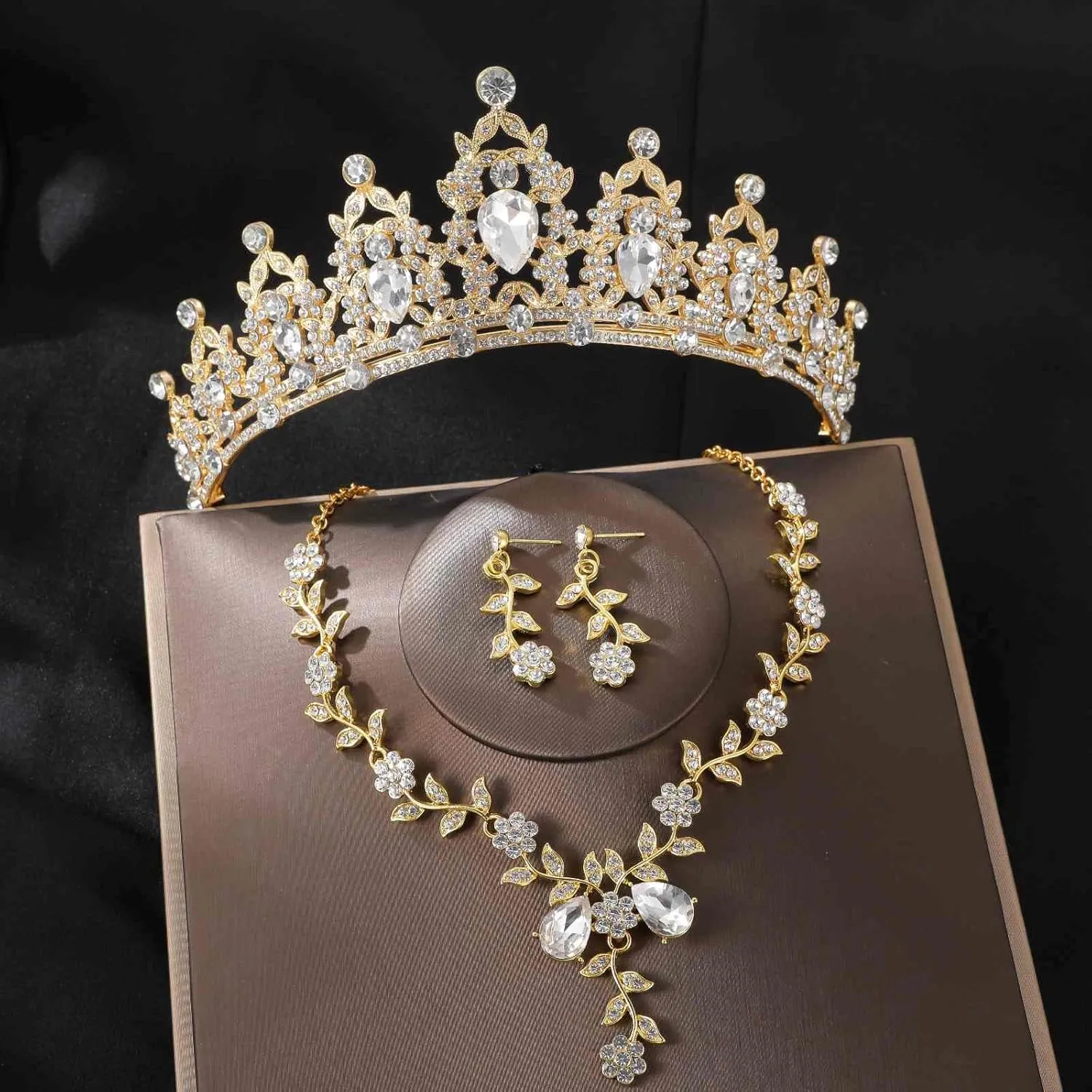 Kamirola Tiaras and Crowns for Women,Tiaras Earrings Necklace, Crystal Bridal Jewelry Set, Costume Party Halloween Prom Pageant Jewelry for Women(TR45)