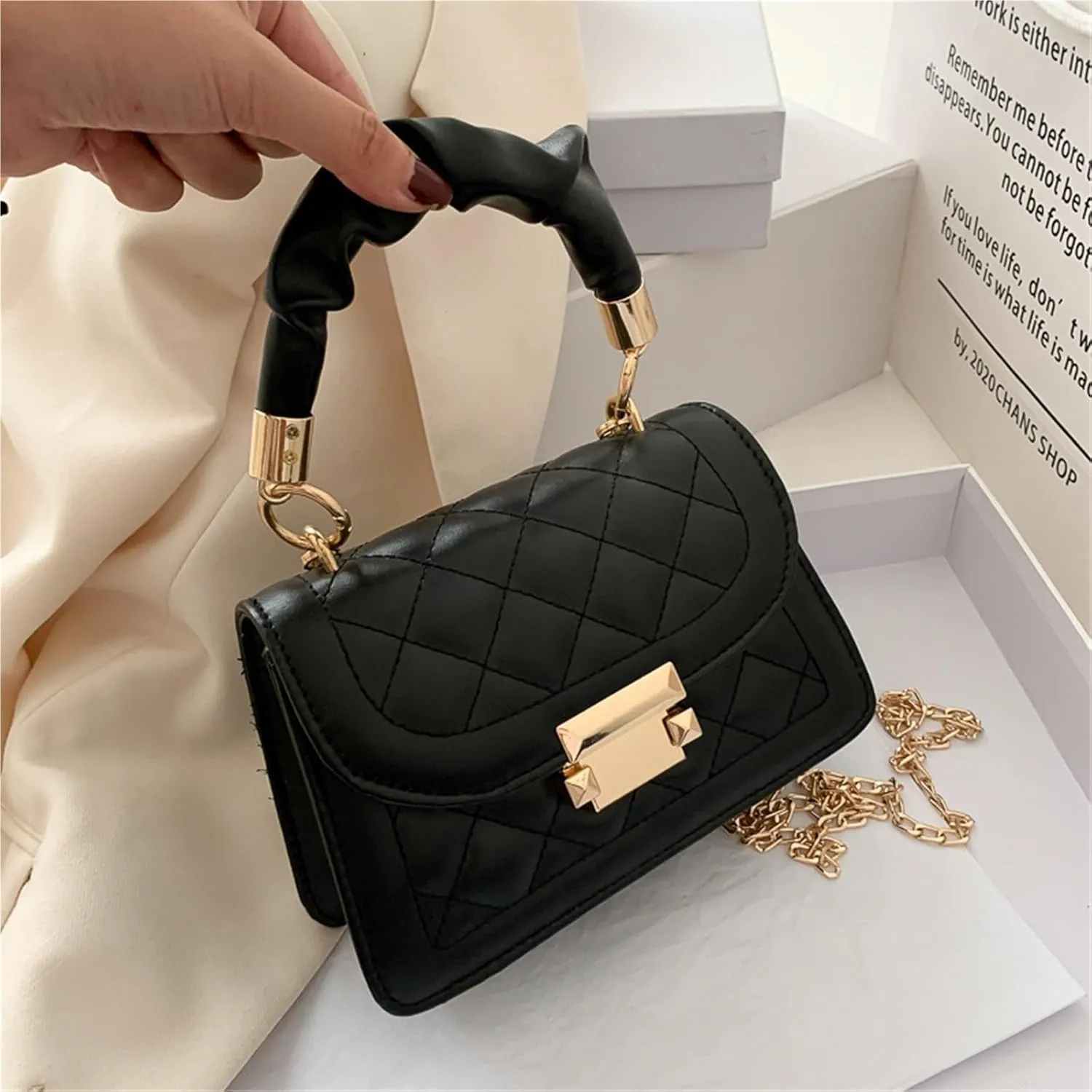 Popular Hundreds Of Women'S Bags Fashion Chain Crossbody Handbag Small Square Bag